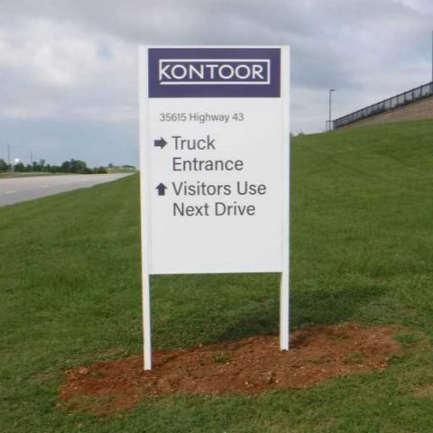 Wayfinding sign made by Signage Industries for Kontoor.